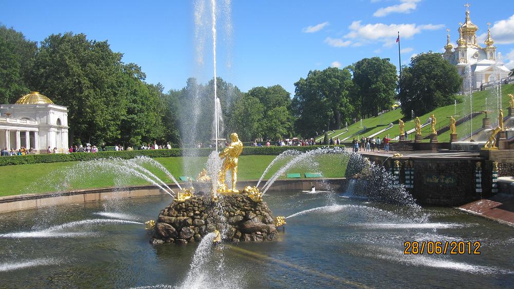 Экскурсия в Петергоф СПб