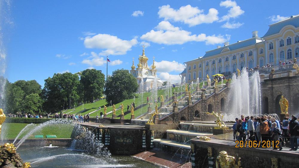 Экскурсия в Петергоф